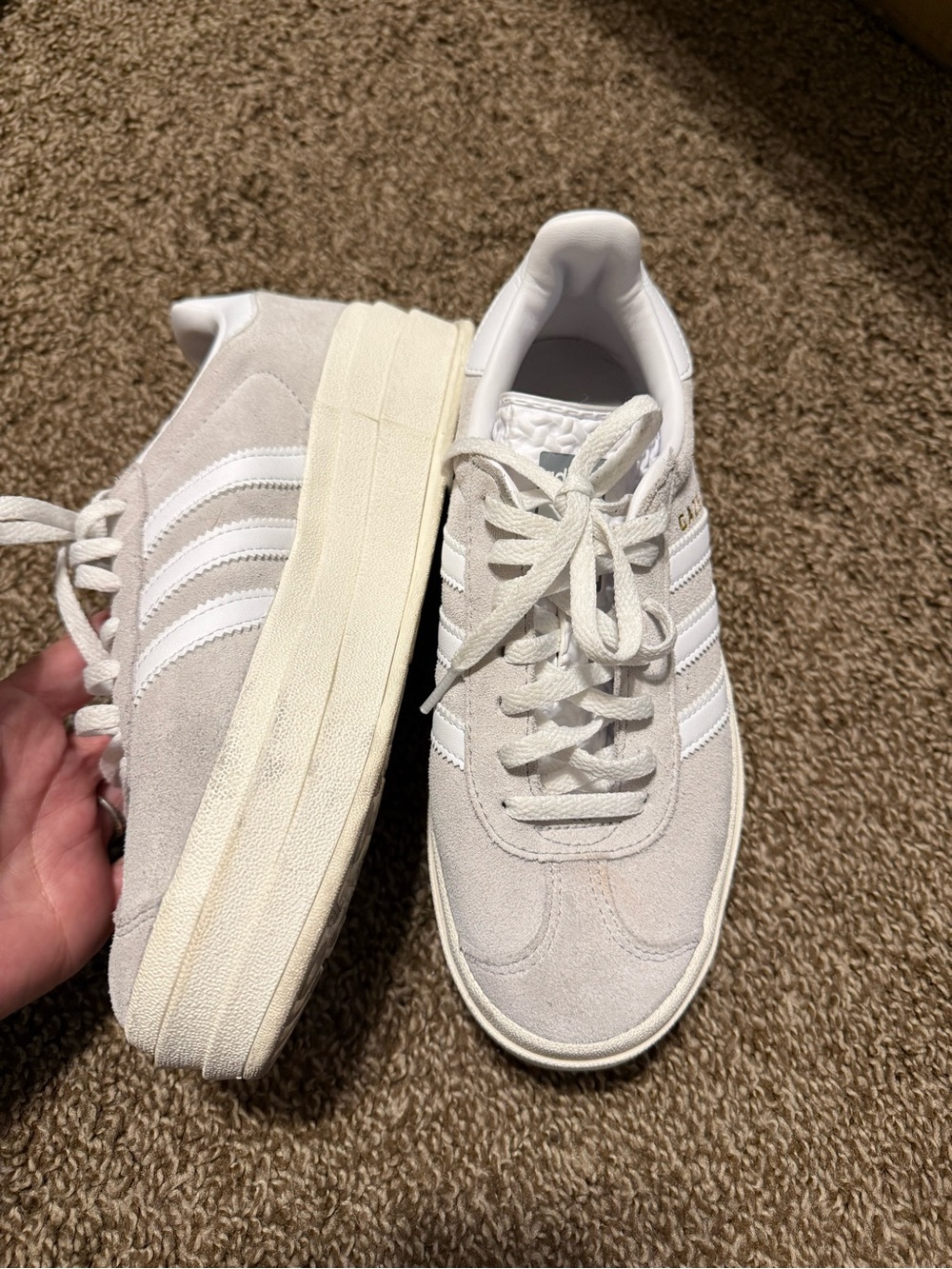 adidas Originals Gazelle Bold
Grey White Women's Size 5.5 - Picture 2 of 10